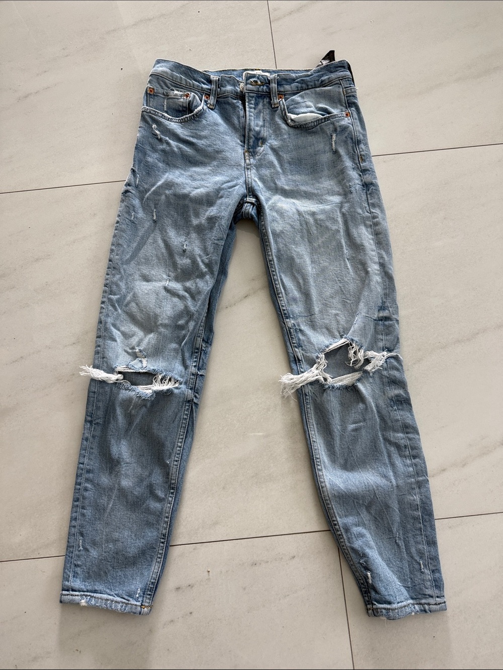 Zara Light Blue Distressed Ripped Knee Jeans